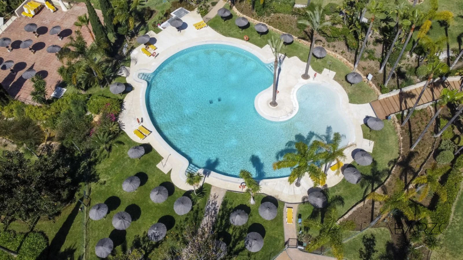 Garden Apartment in Bahía de Marbella Renovated and Prime Location — interior, Marbella East, Marbella (5 of 28)