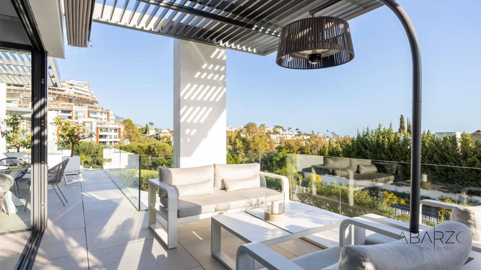 Apartment with Large Terrace in Golf Valley, Marbella — interior, La Quinta, Benahavís (19 of 27)