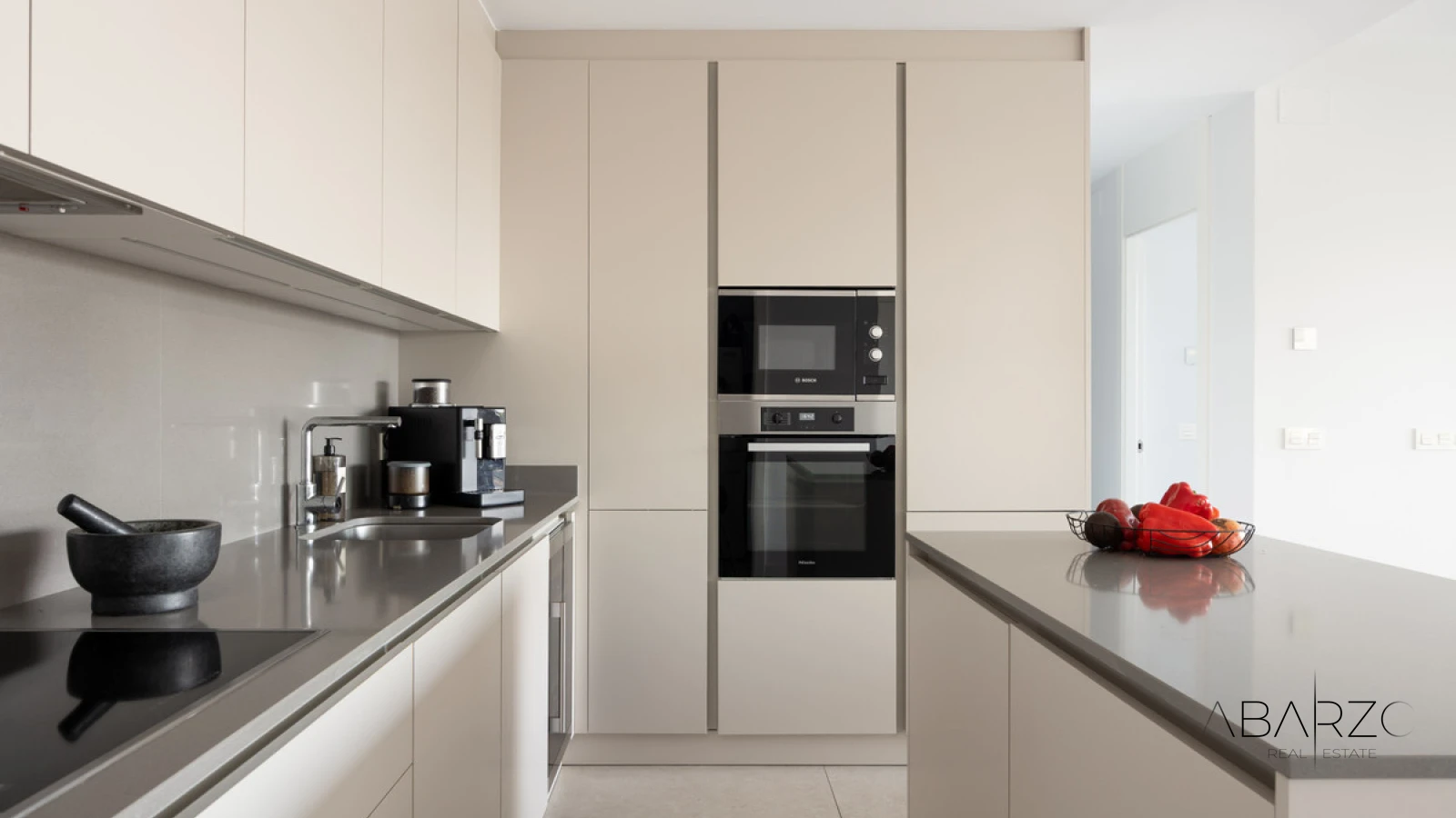 Apartment with Large Terrace in Golf Valley, Marbella — interior, La Quinta, Benahavís (5 of 27)