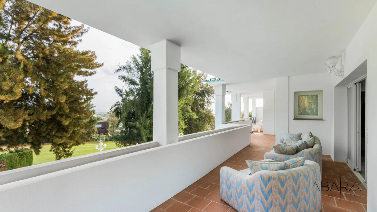 Semi-detached house in Las Terrazas de La Quinta with heated saltwater pool and sea views — interior, La Quinta, Benahavís (6 of 26)