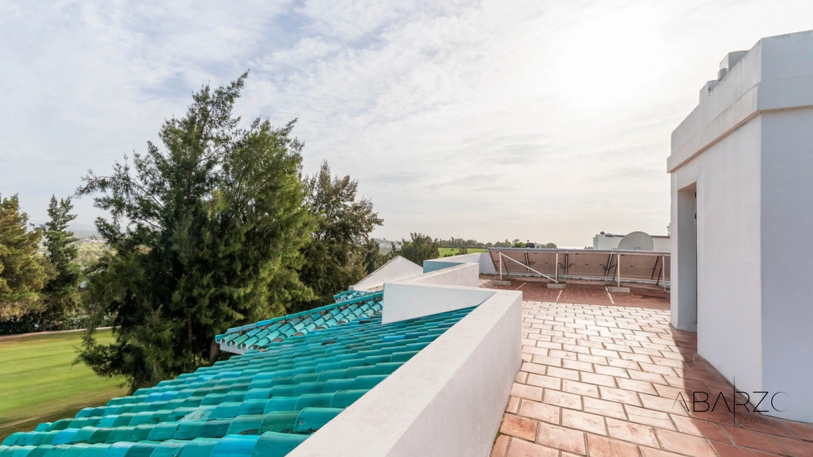 Semi-detached house in Las Terrazas de La Quinta with heated saltwater pool and sea views — interior, La Quinta, Benahavís (20 of 26)