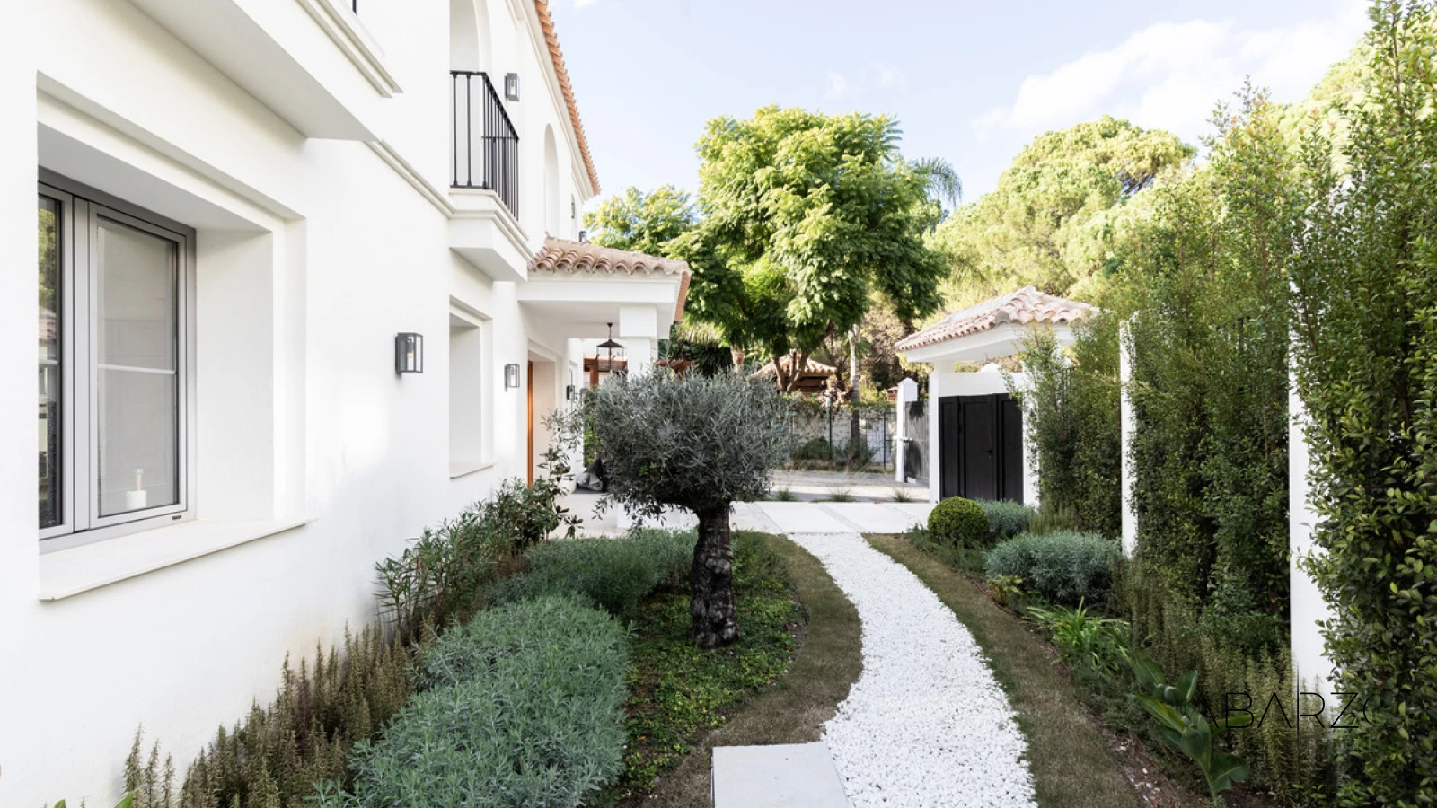 Contemporary Villa with Pool and Mountain Views in Los Arqueros, Benahavís — interior, Los Arqueros, Benahavís (37 of 37)