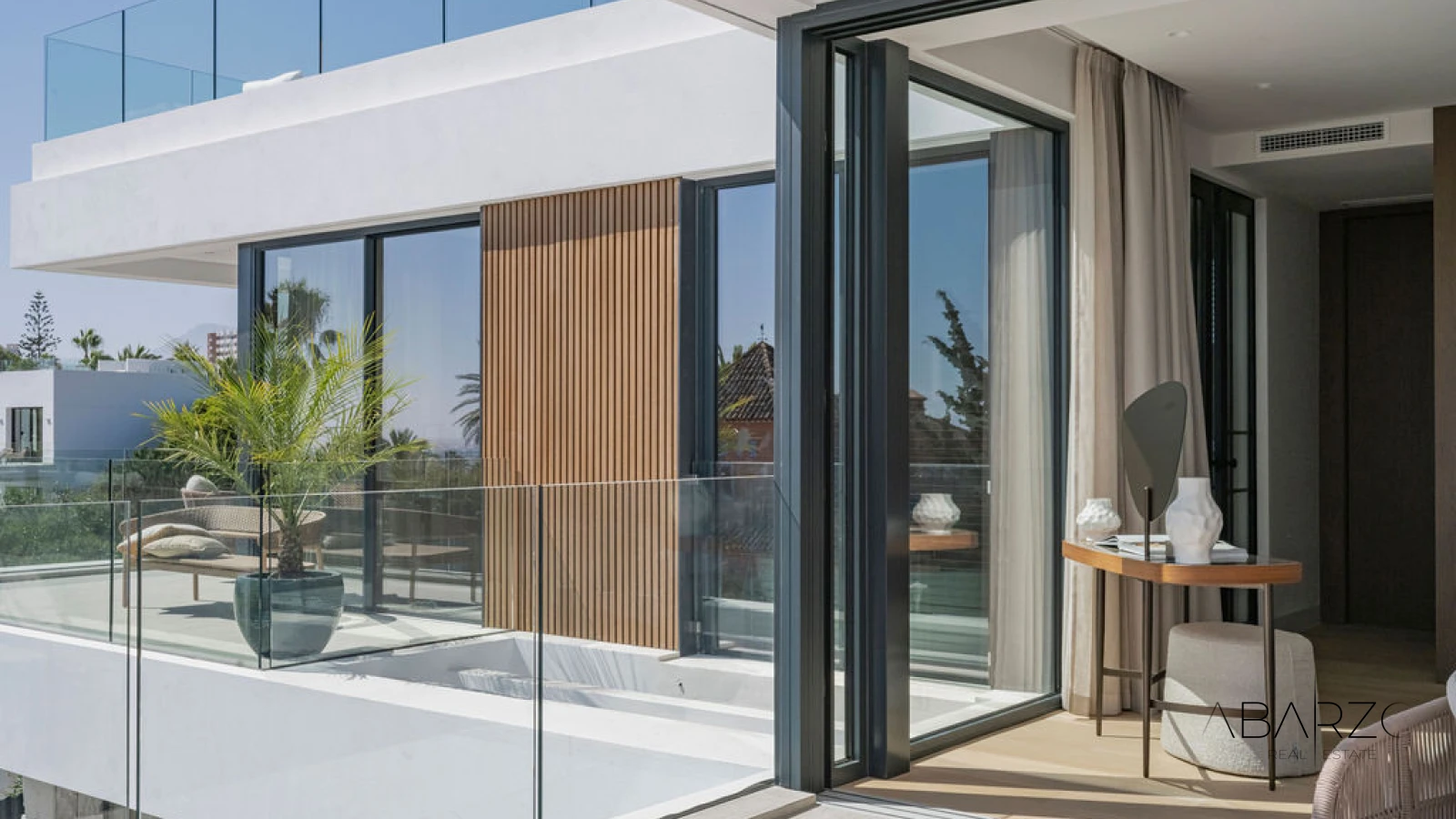 Exceptional Contemporary Villa in Marbesa, East Marbella with Private Pool and Sea Views — interior, Marbella East, Marbella (23 of 25)