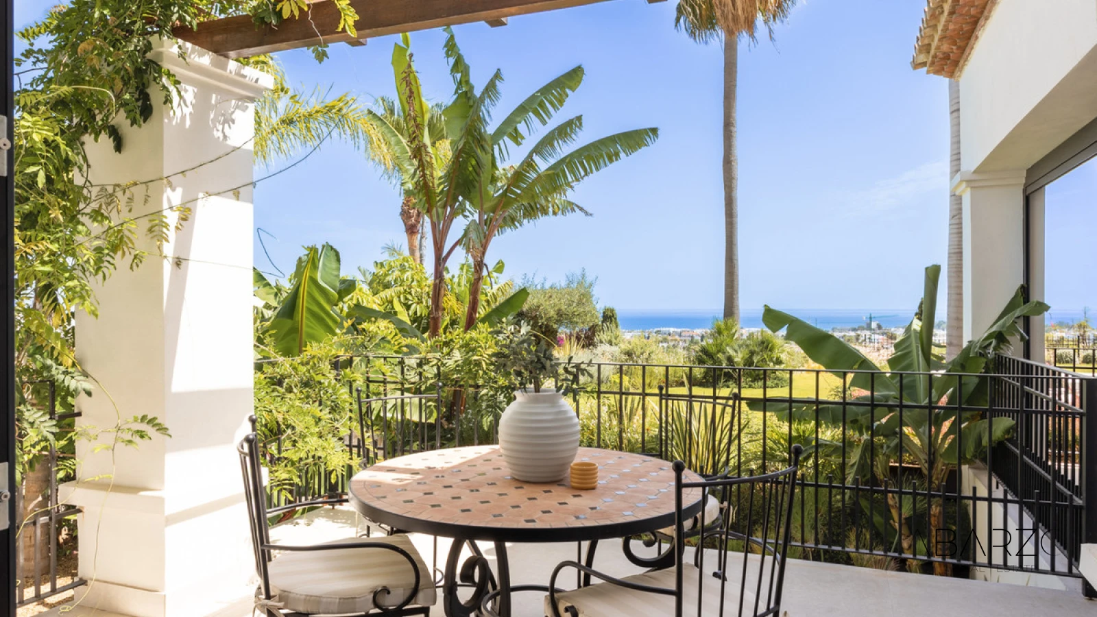 Luxury Villa with Panoramic Sea Views in Los Flamingos, Benahavís — interior, Los Flamingos, Benahavís (34 of 45)