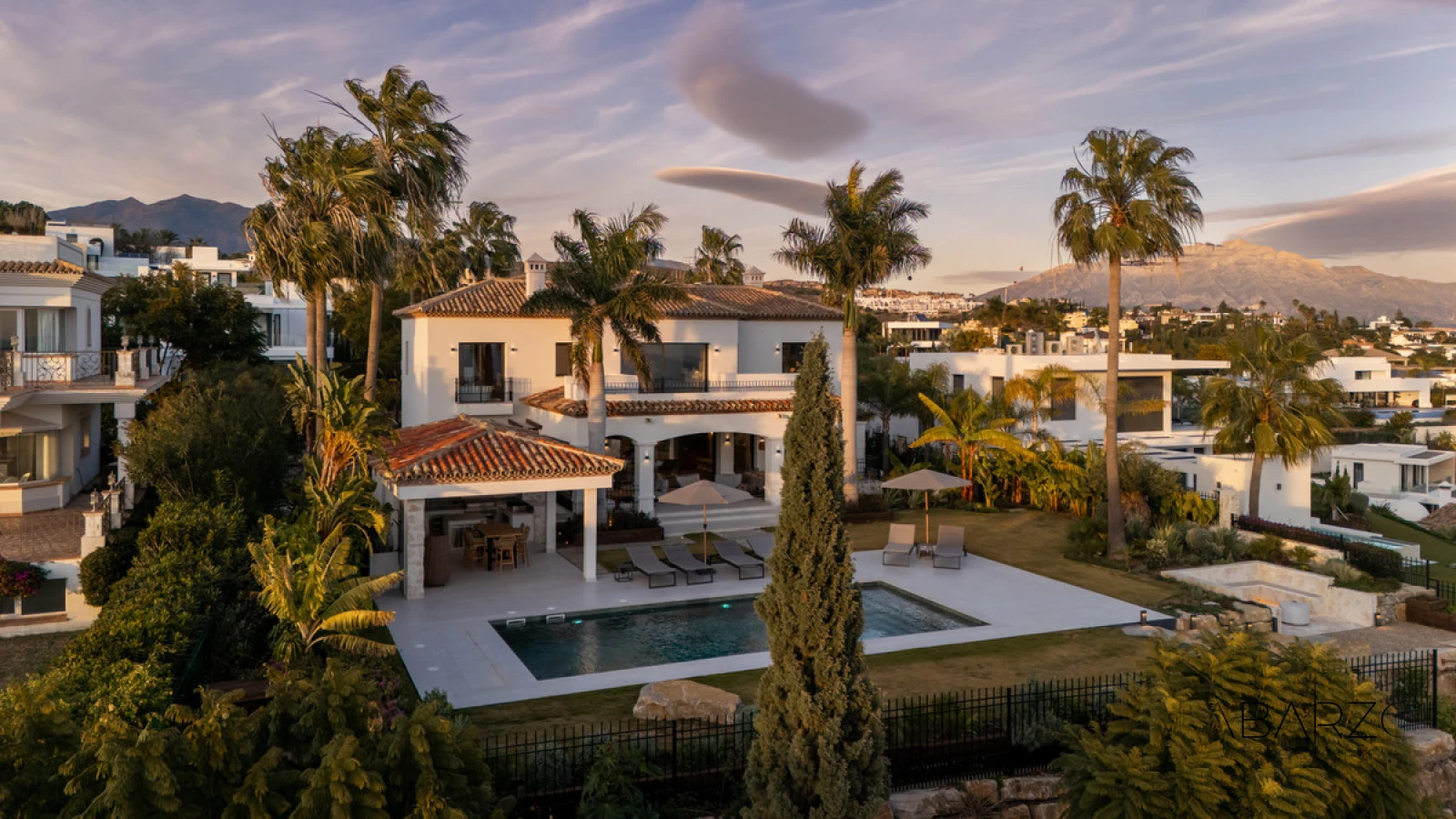Luxury Villa with Panoramic Sea Views in Los Flamingos, Benahavís — interior, Los Flamingos, Benahavís (39 of 45)