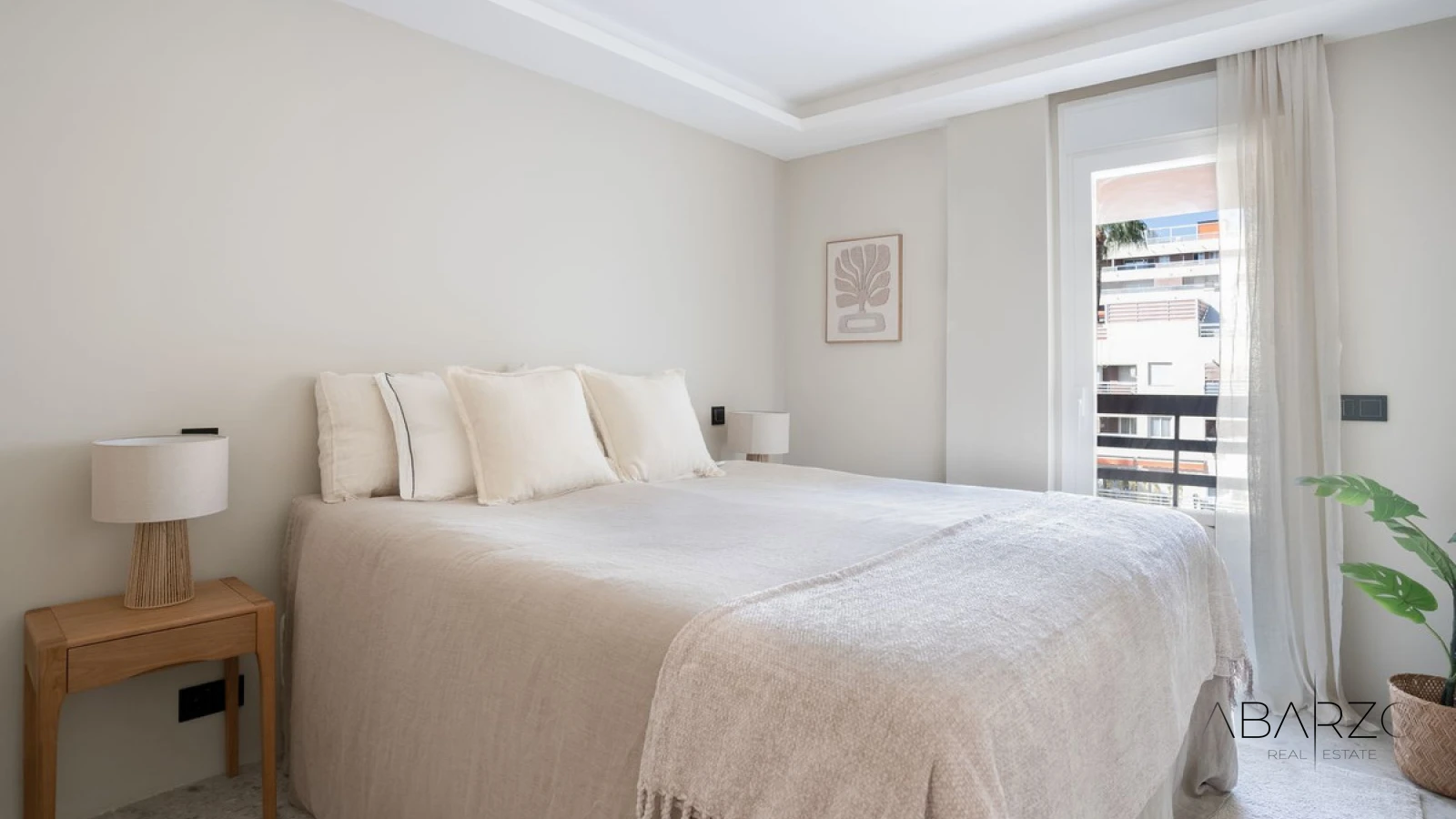 Penthouse in Marbella Center with Private Rooftop Pool and Panoramic Views — interior, Marbella Centro, Marbella (14 of 27)