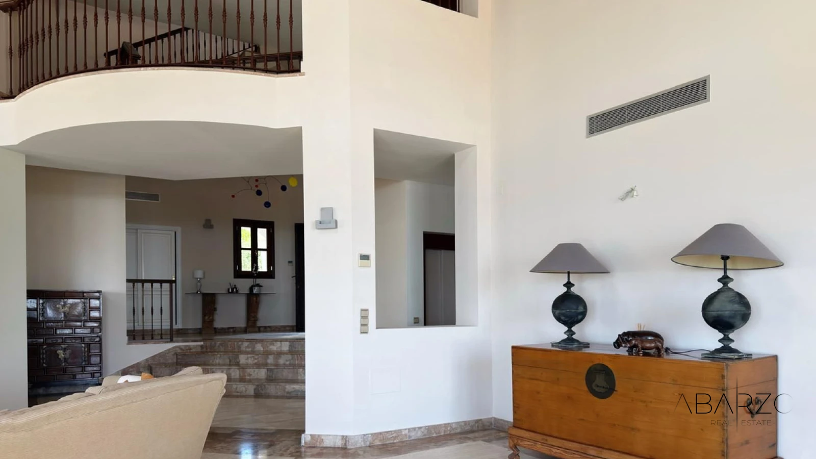 Luxury Villa with Private Pool and Spacious Gardens in La Zagaleta, Benahavis — interior, La Zagaleta, Benahavís (27 of 49)