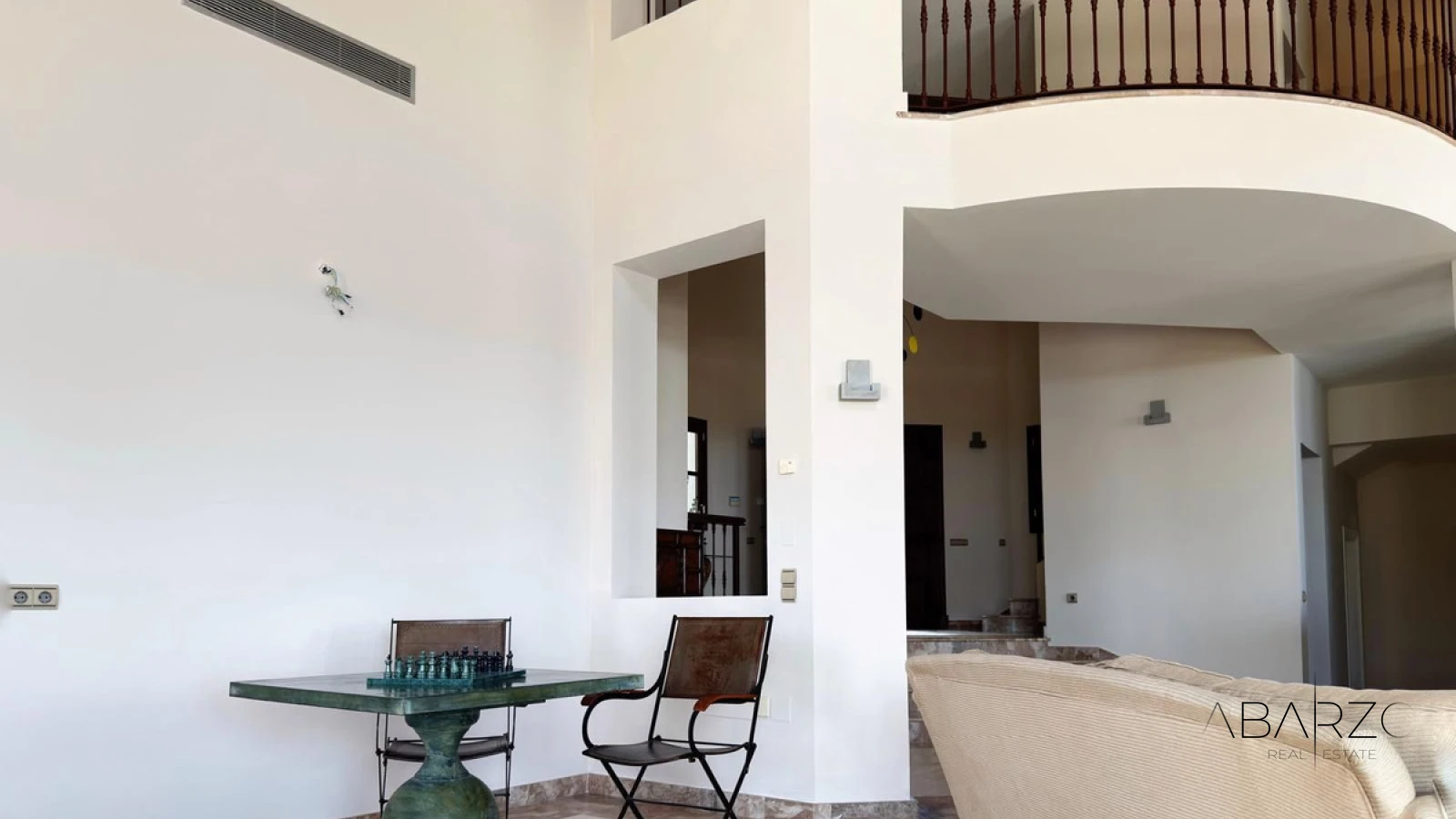Luxury Villa with Private Pool and Spacious Gardens in La Zagaleta, Benahavis — interior, La Zagaleta, Benahavís (34 of 49)