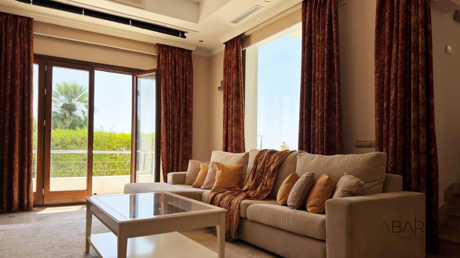 Luxury Villa with Private Pool and Spacious Gardens in La Zagaleta, Benahavis — interior, La Zagaleta, Benahavís (15 of 49)