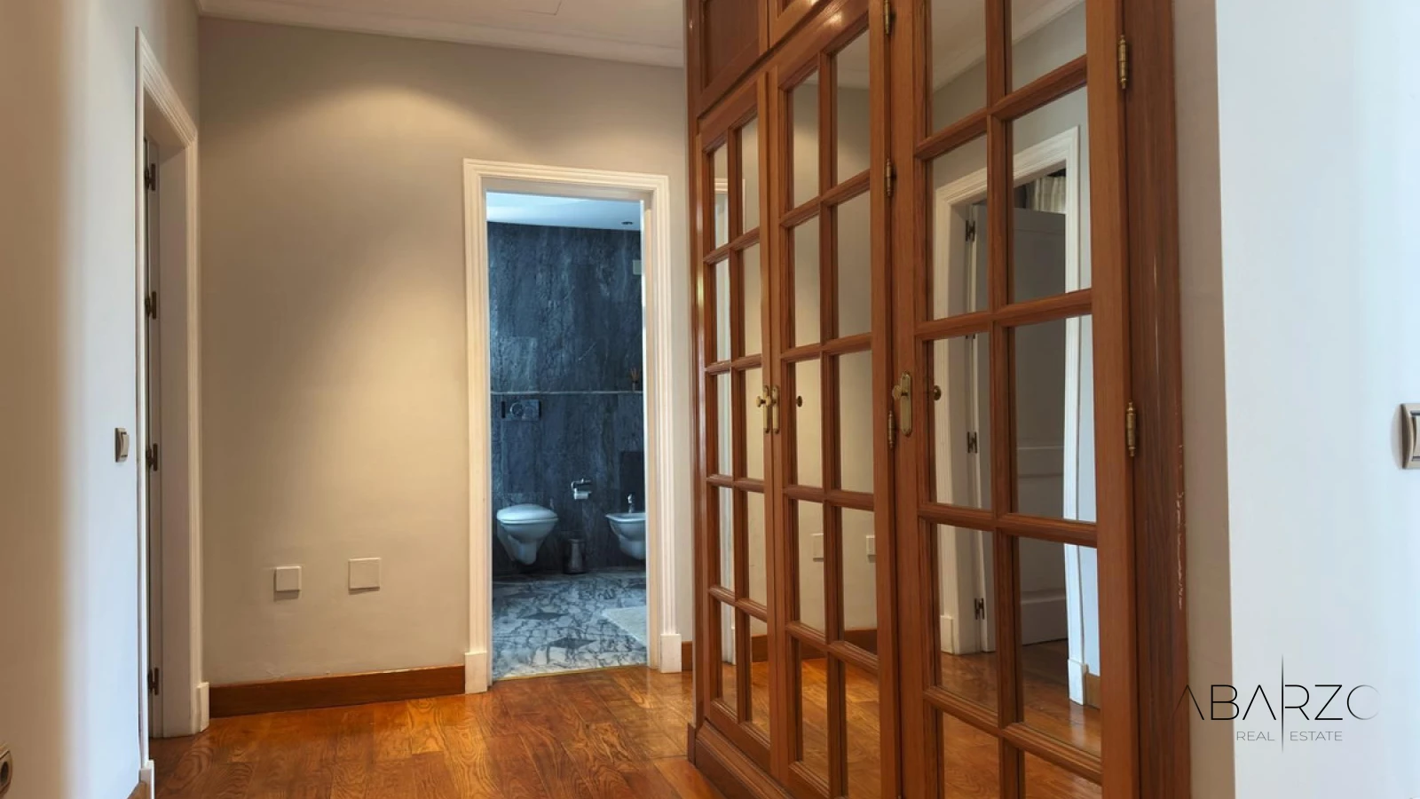 Luxury Villa with Private Pool and Spacious Gardens in La Zagaleta, Benahavis — interior, La Zagaleta, Benahavís (13 of 49)