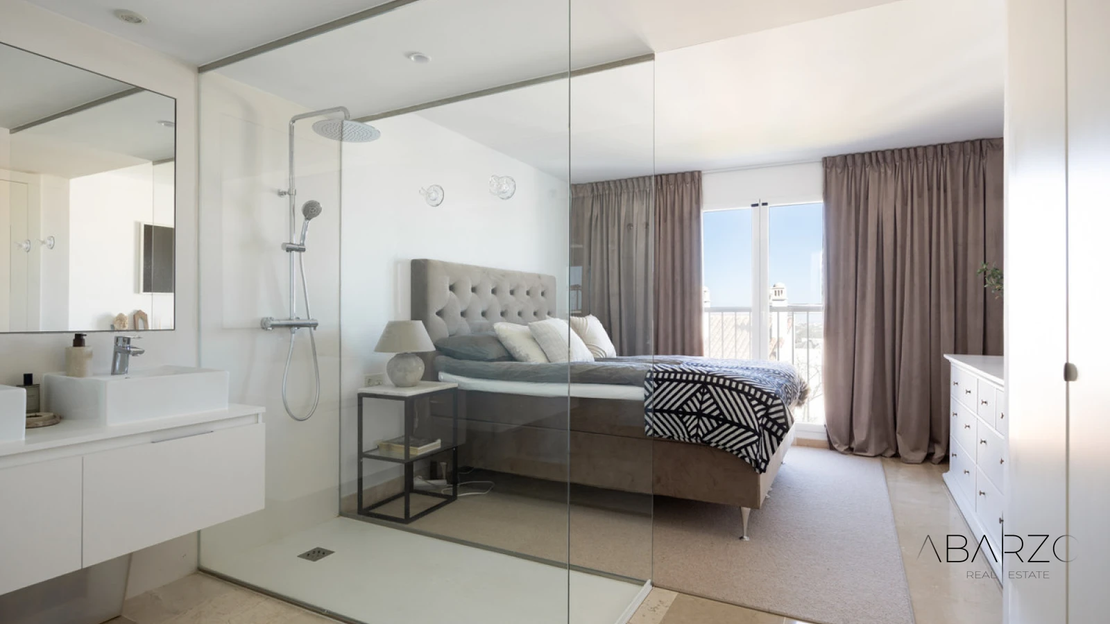 Penthouse with Jacuzzi and Sea Views in El Paraiso Pueblo, Estepona — interior, New Golden Mile, Estepona (11 of 25)