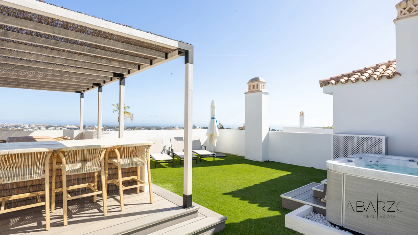 Penthouse with Jacuzzi and Sea Views in El Paraiso Pueblo, Estepona — luxury property for sale in New Golden Mile, Estepona