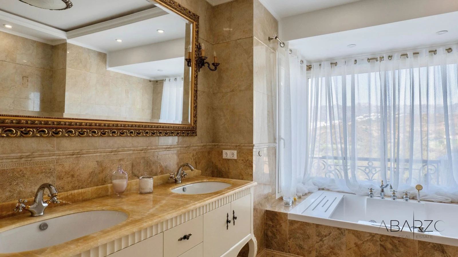 Luxury Villa in El Rosario Marbella with Sea Views and Private Pool — interior, Marbella East, Marbella (29 of 49)