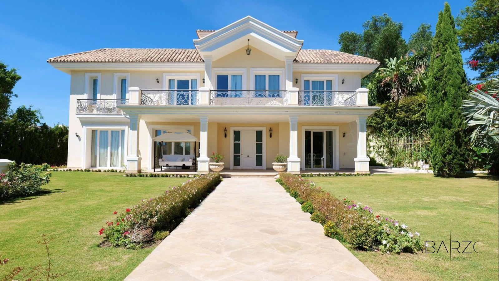 Luxury Villa in El Rosario Marbella with Sea Views and Private Pool — luxury property for sale in Marbella East, Marbella