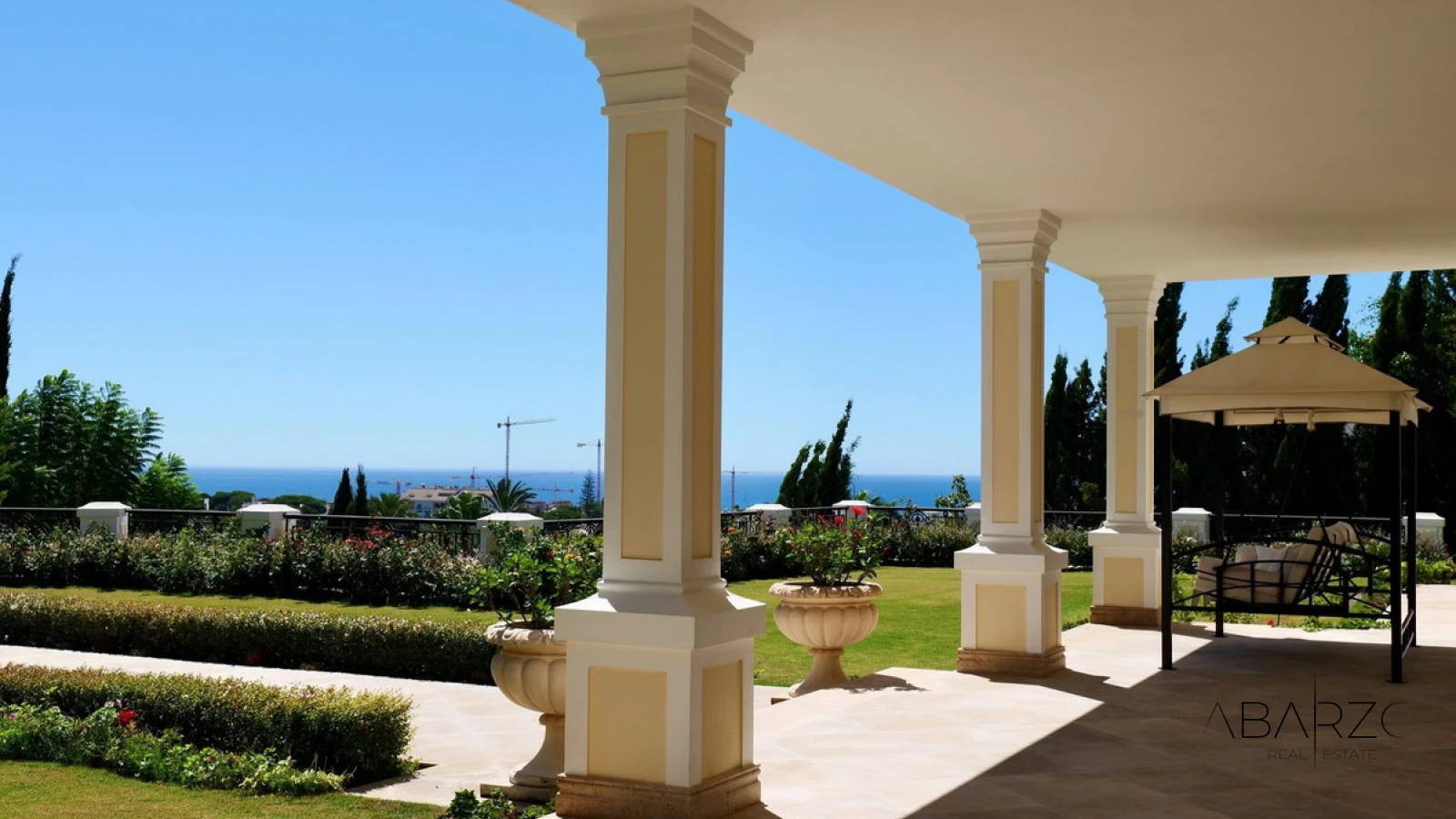 Luxury Villa in El Rosario Marbella with Sea Views and Private Pool — interior, Marbella East, Marbella (46 of 49)