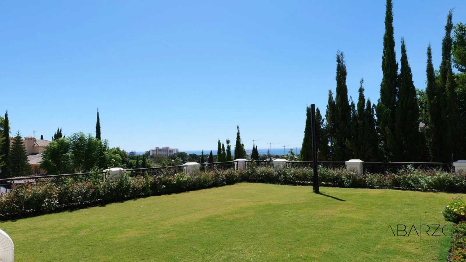 Luxury Villa in El Rosario Marbella with Sea Views and Private Pool — interior, Marbella East, Marbella (6 of 49)