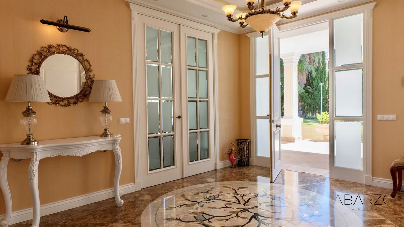 Luxury Villa in El Rosario Marbella with Sea Views and Private Pool — interior, Marbella East, Marbella (14 of 49)