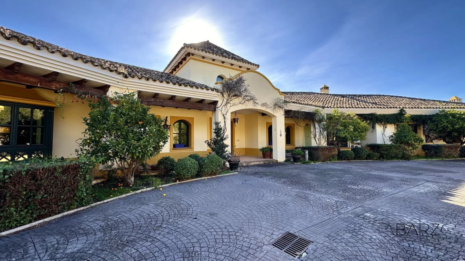 Luxury Villa in La Zagaleta with Sea and Mountain Views — luxury property for sale in la-zagaleta, Benahavís