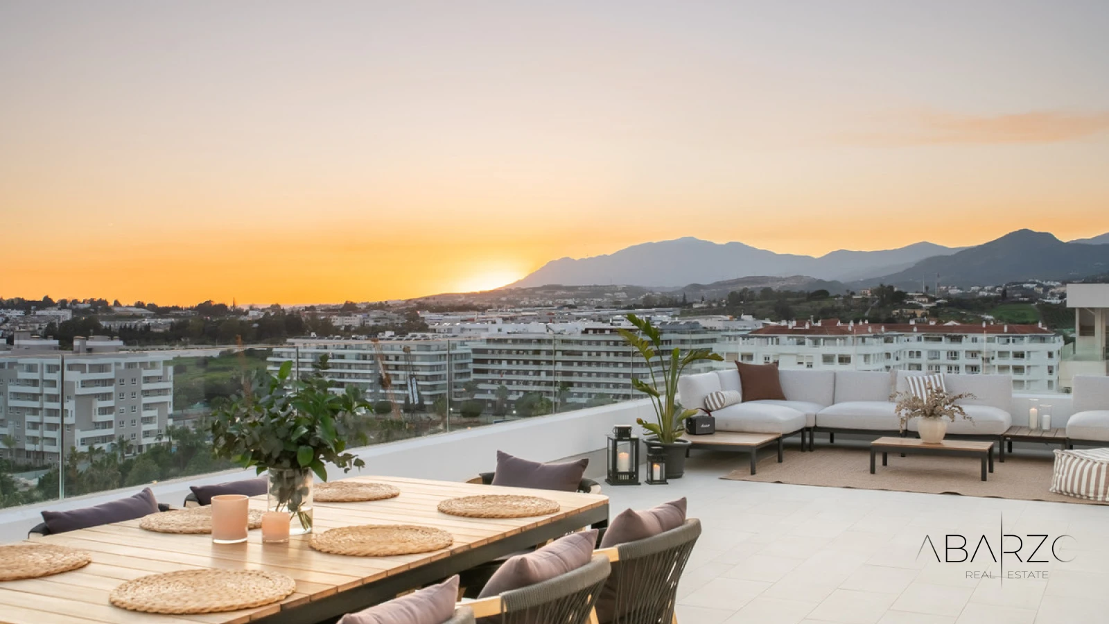 Penthouse with Sea Views and Large Terrace in La Campana, Nueva Andalucía — interior, Nueva Andalucía, Marbella (21 of 35)