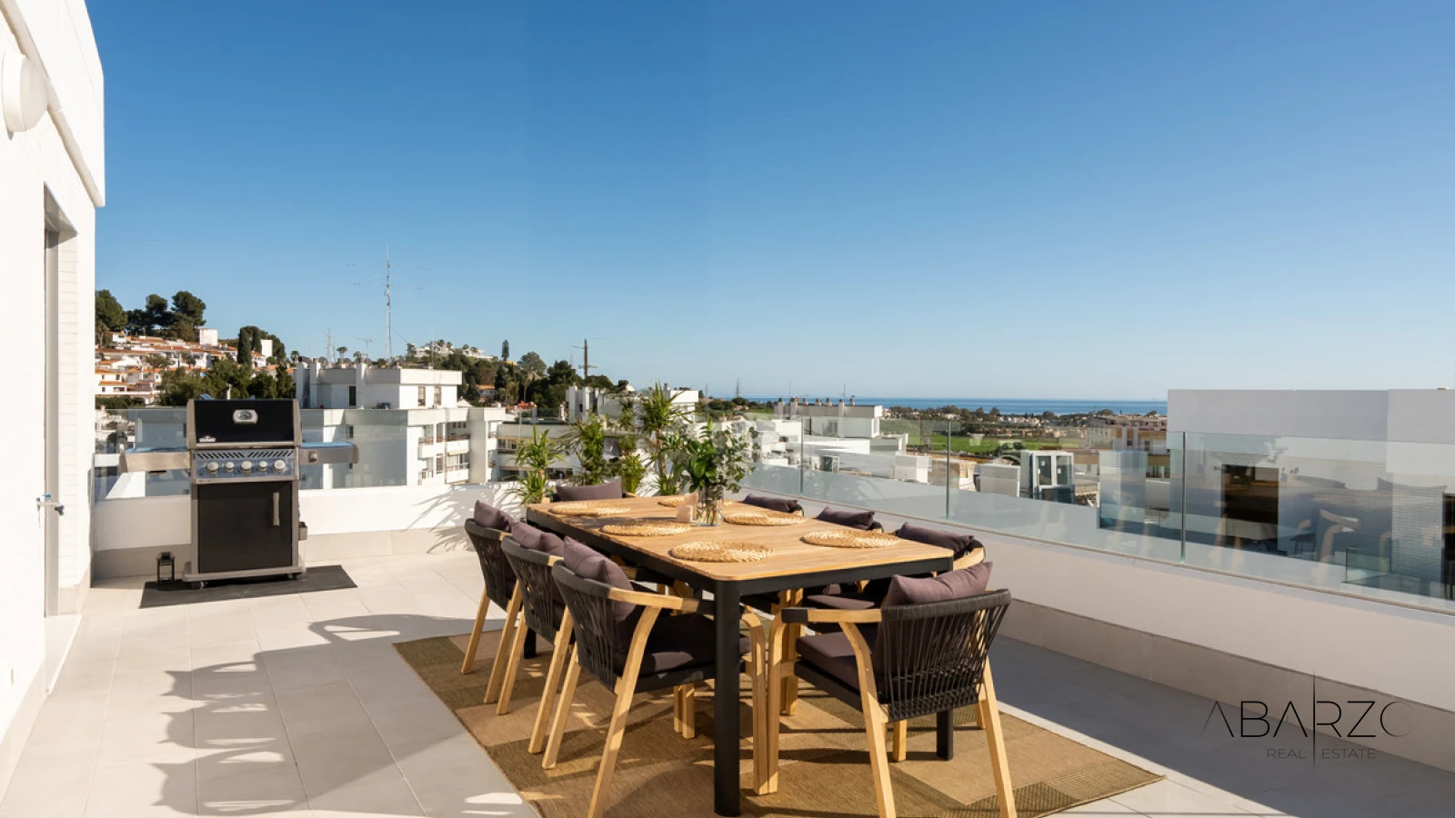 Penthouse with Sea Views and Large Terrace in La Campana, Nueva Andalucía — interior, Nueva Andalucía, Marbella (26 of 35)