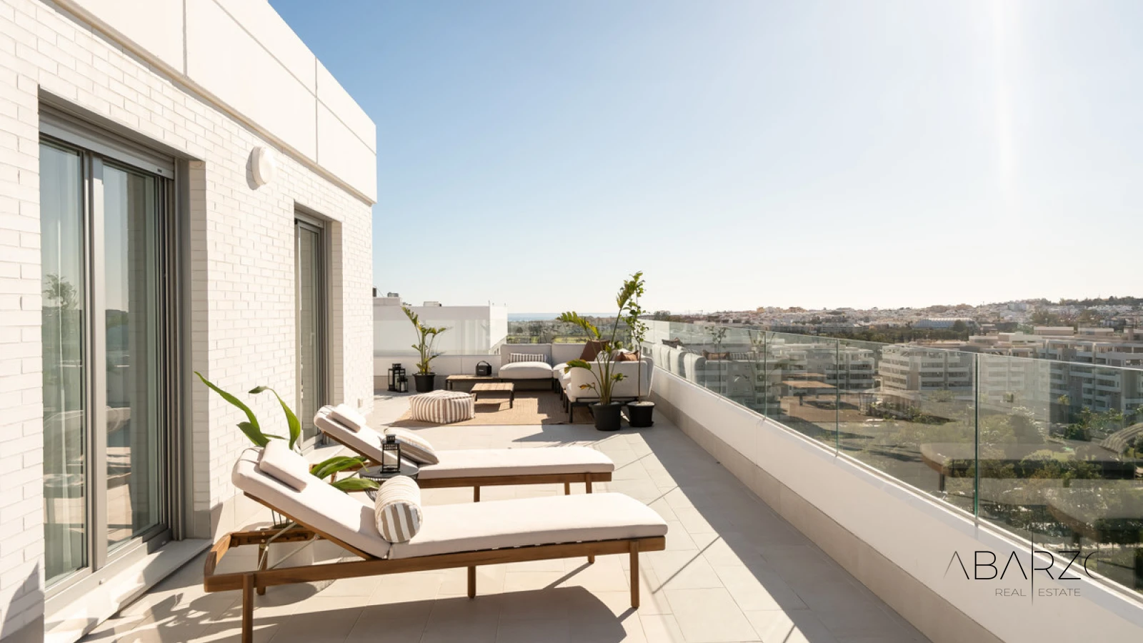 Penthouse with Sea Views and Large Terrace in La Campana, Nueva Andalucía — interior, Nueva Andalucía, Marbella (28 of 35)