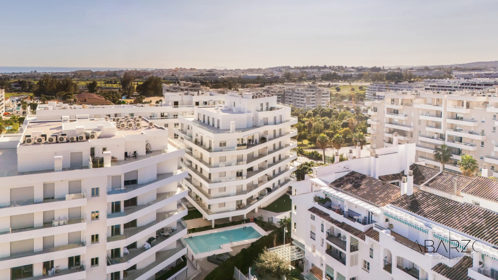 Penthouse with Sea Views and Large Terrace in La Campana, Nueva Andalucía — interior, Nueva Andalucía, Marbella (33 of 35)