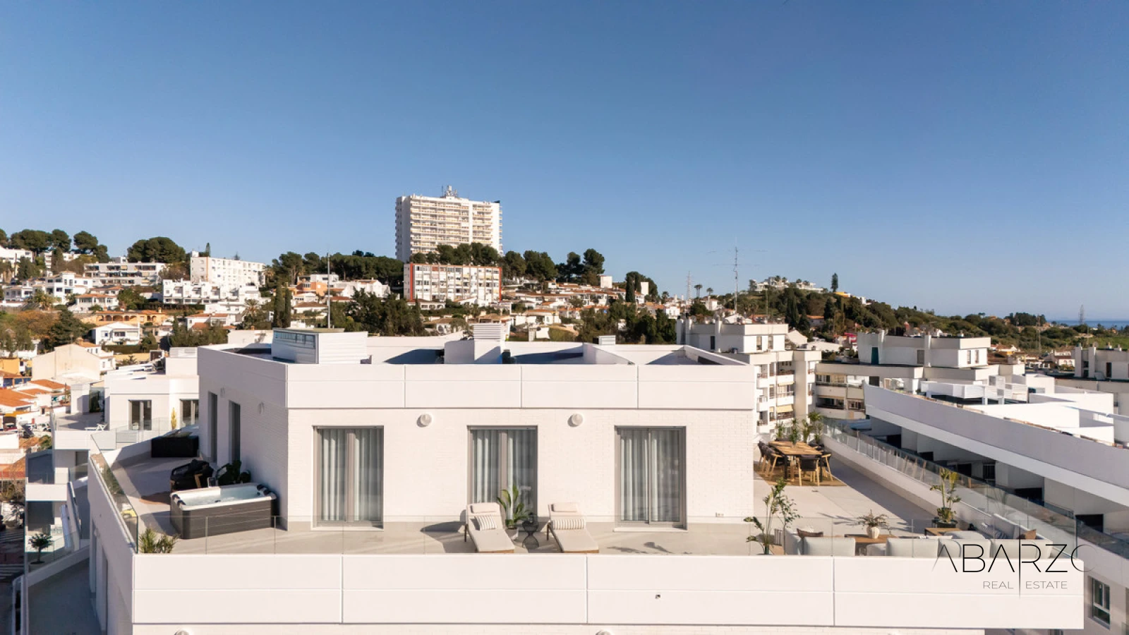 Penthouse with Sea Views and Large Terrace in La Campana, Nueva Andalucía — interior, Nueva Andalucía, Marbella (17 of 35)