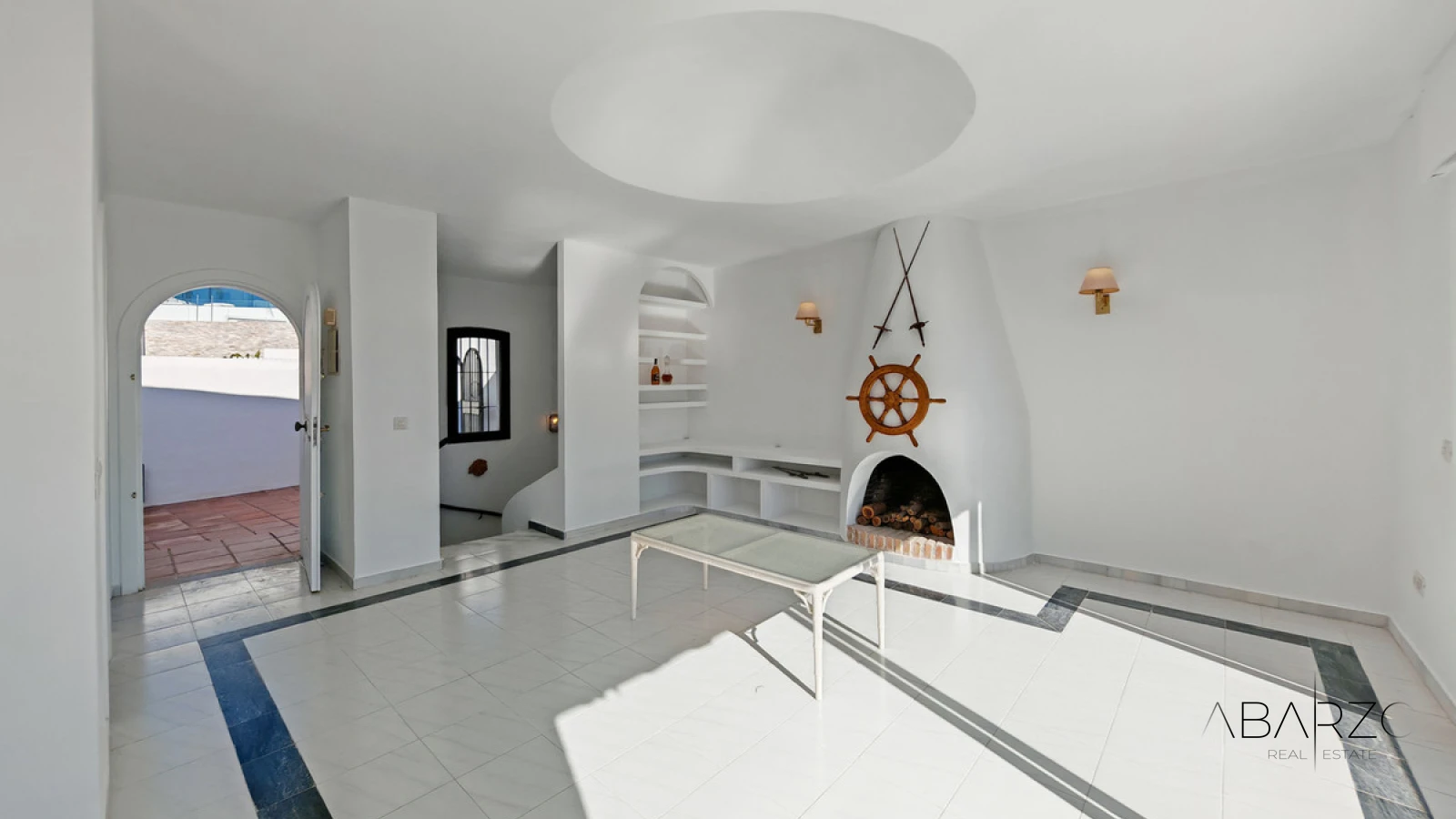 Townhouse for sale in Cabopino, Marbella with sea views and private garden — interior, Marbella East, Marbella (8 of 18)