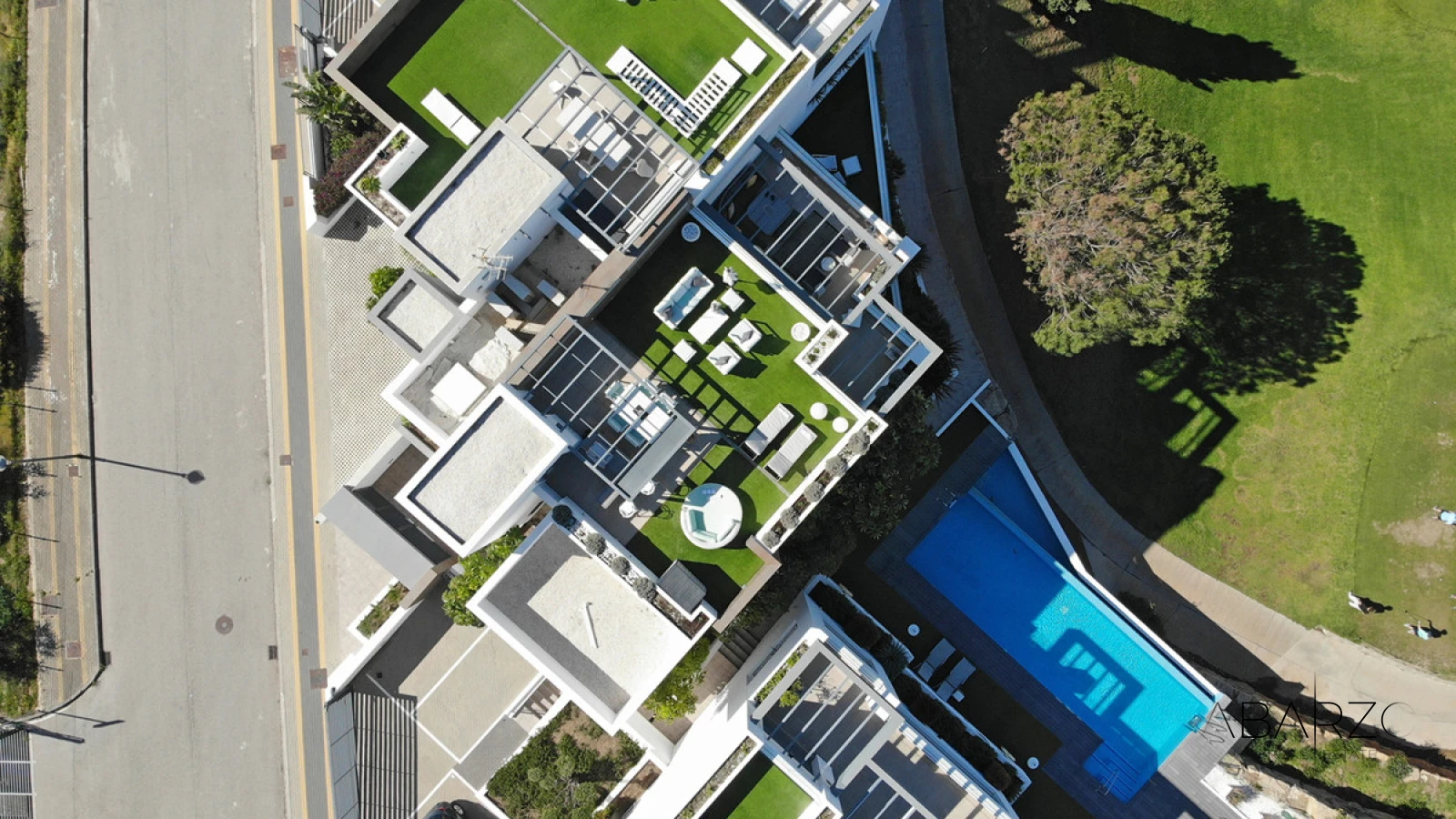 Penthouse for sale in Cabopino, Marbella with sea views and communal pool — interior, Marbella East, Marbella (27 of 29)