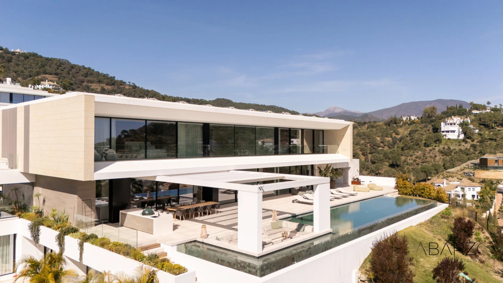 Contemporary Villa with Outdoor and Indoor Pool and Panoramic Views in El Madroñal, Benahavis — interior, el-madronal, Benahavís (43 of 49)