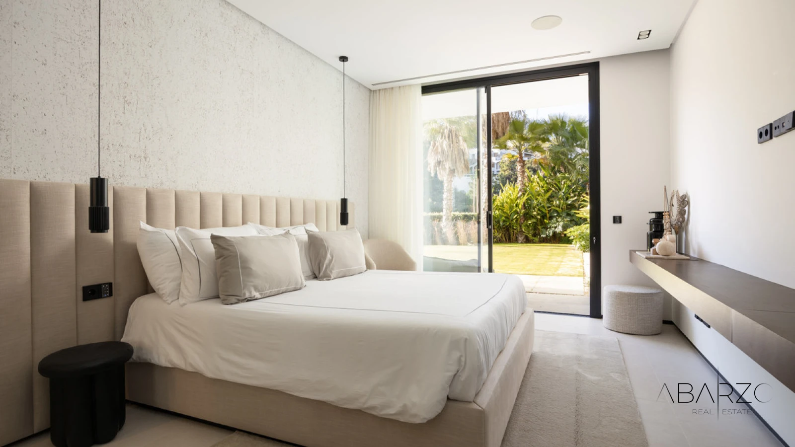 Contemporary Villa with Outdoor and Indoor Pool and Panoramic Views in El Madroñal, Benahavis — interior, el-madronal, Benahavís (22 of 49)