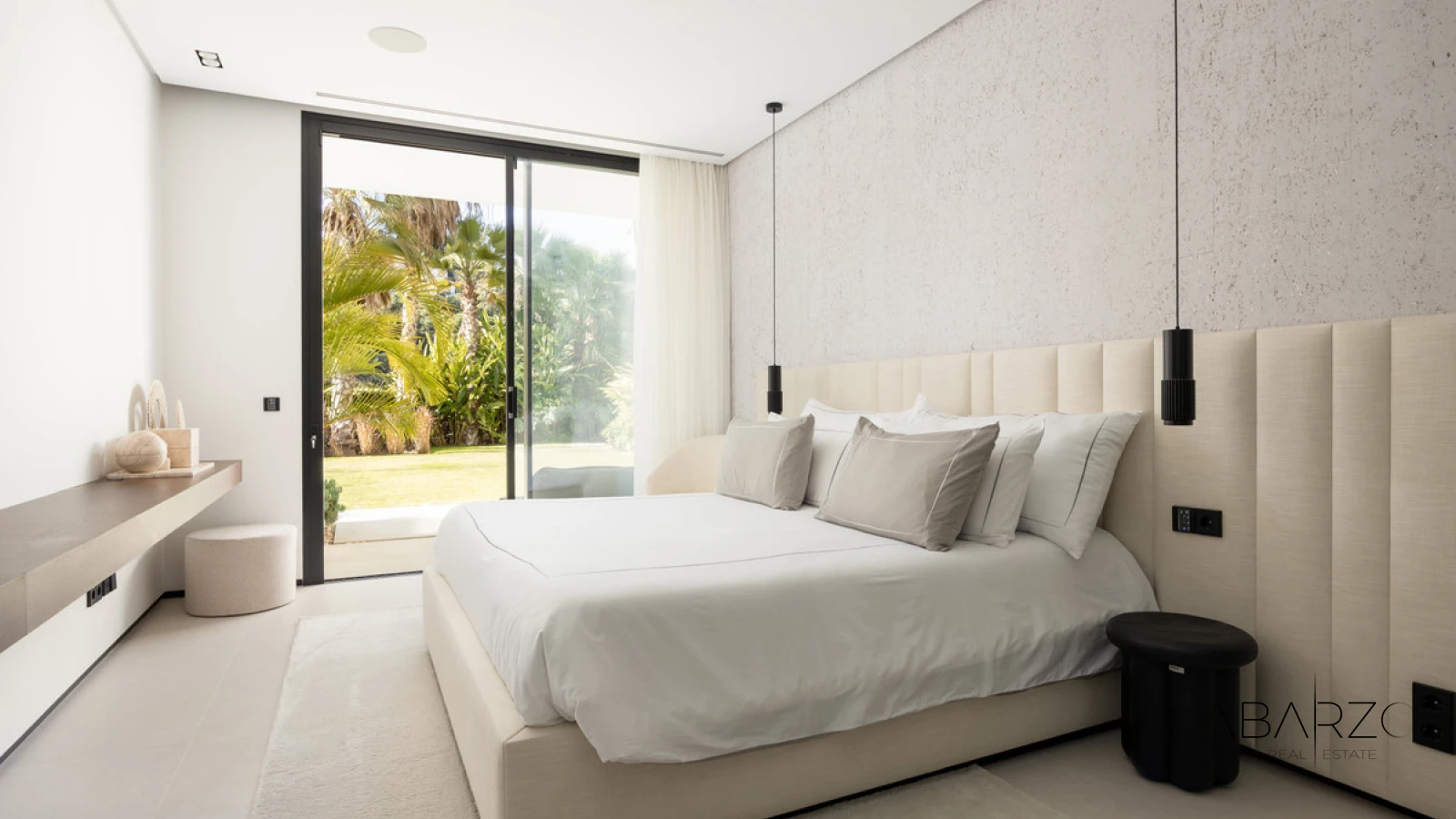Contemporary Villa with Outdoor and Indoor Pool and Panoramic Views in El Madroñal, Benahavis — interior, el-madronal, Benahavís (17 of 49)