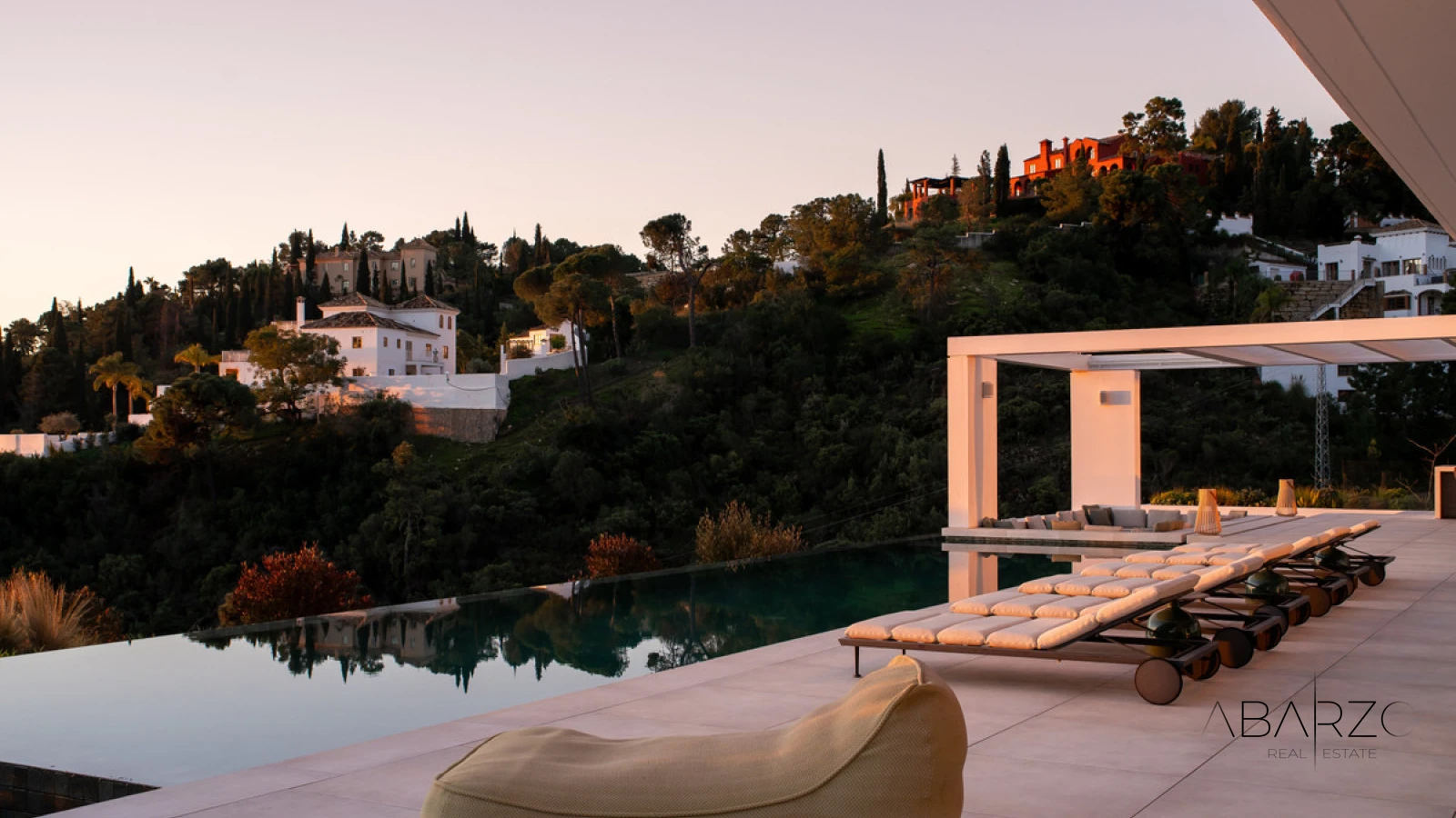 Contemporary Villa with Outdoor and Indoor Pool and Panoramic Views in El Madroñal, Benahavis — interior, el-madronal, Benahavís (46 of 49)