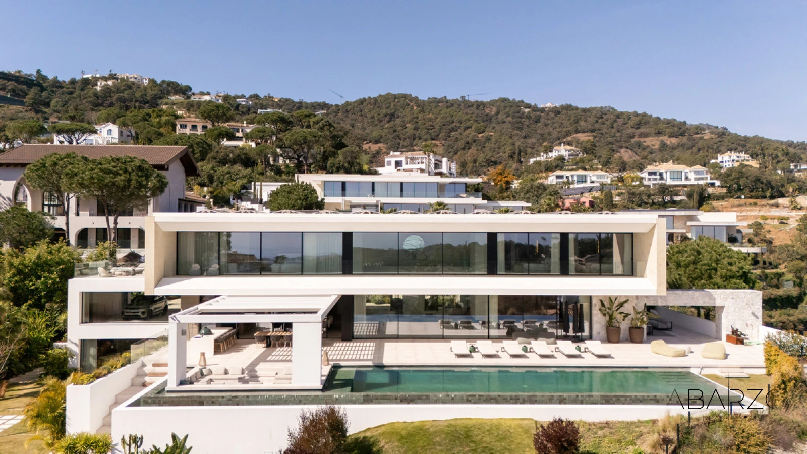 Contemporary Villa with Outdoor and Indoor Pool and Panoramic Views in El Madroñal, Benahavis — interior, el-madronal, Benahavís (44 of 49)