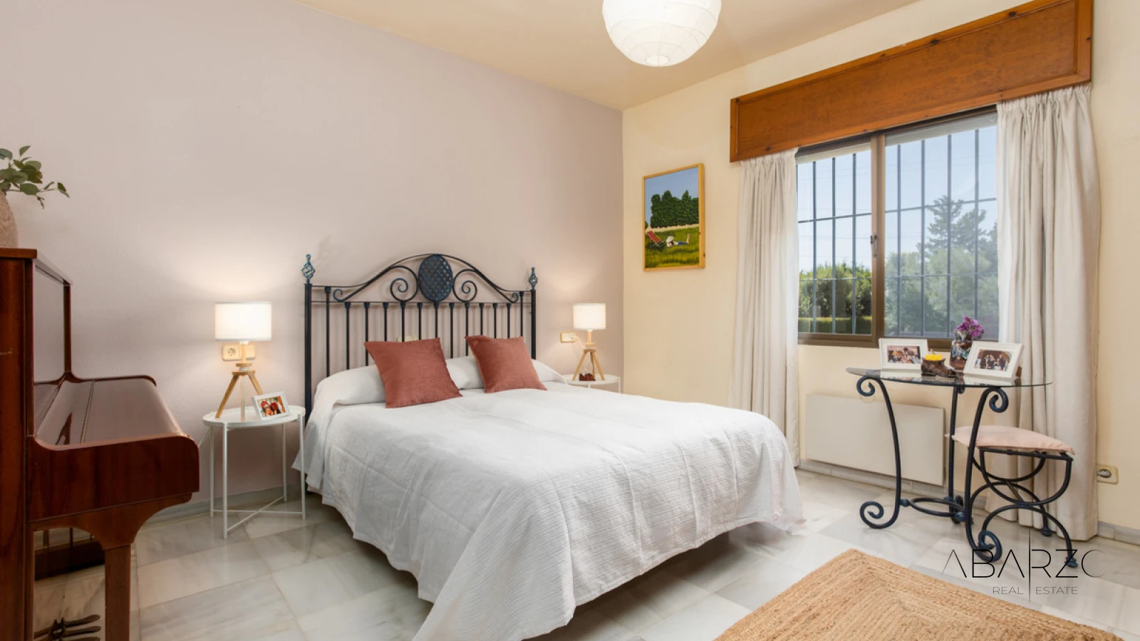 7 Bedroom Villa in Nagueles, Marbella Golden Mile with Pool and Garden — interior, Golden Mile, Marbella (17 of 47)