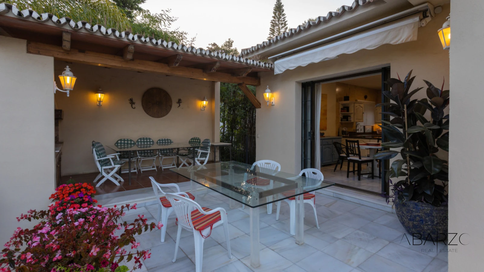7 Bedroom Villa in Nagueles, Marbella Golden Mile with Pool and Garden — interior, Golden Mile, Marbella (21 of 47)