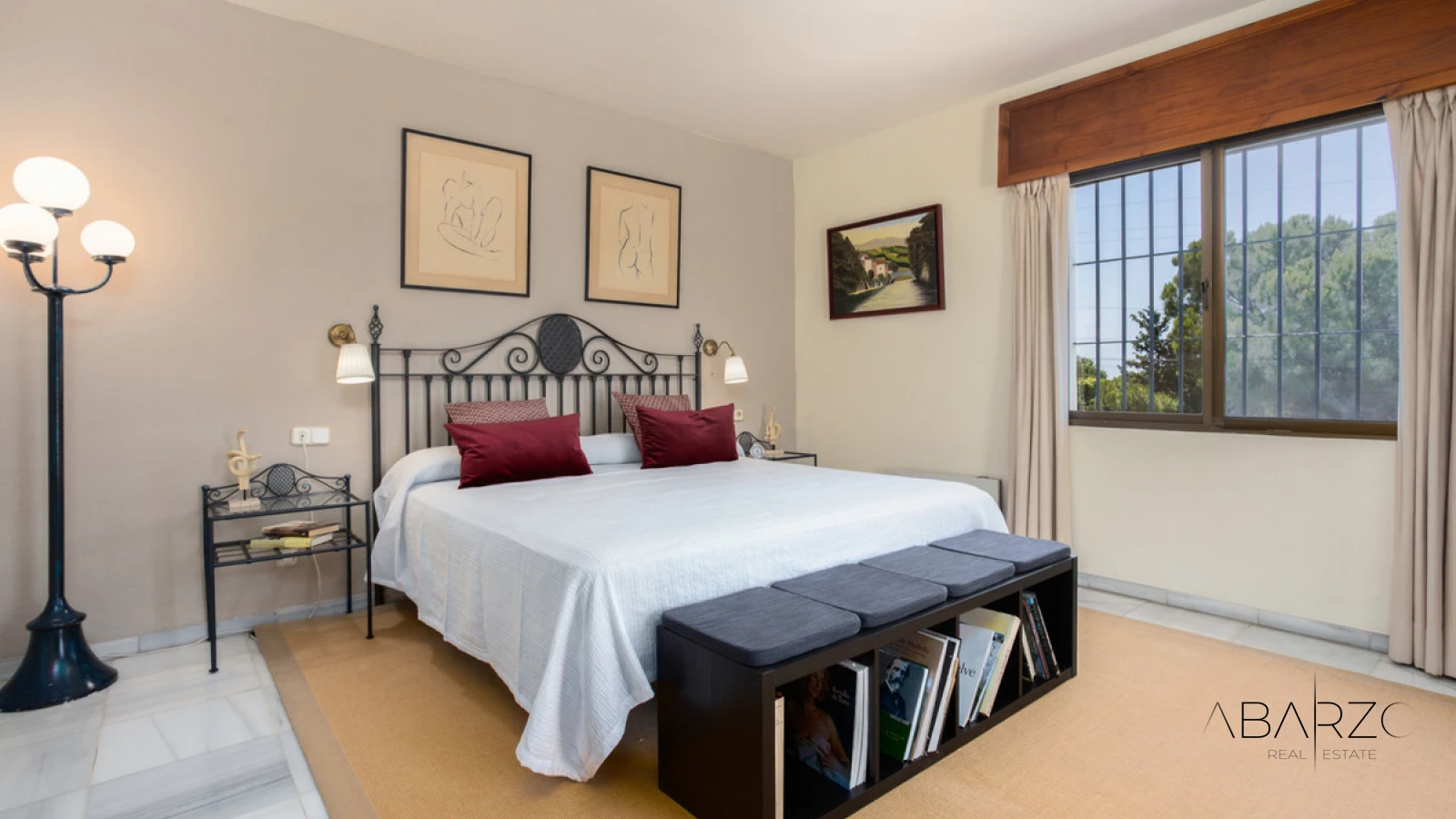 7 Bedroom Villa in Nagueles, Marbella Golden Mile with Pool and Garden — interior, Golden Mile, Marbella (16 of 47)