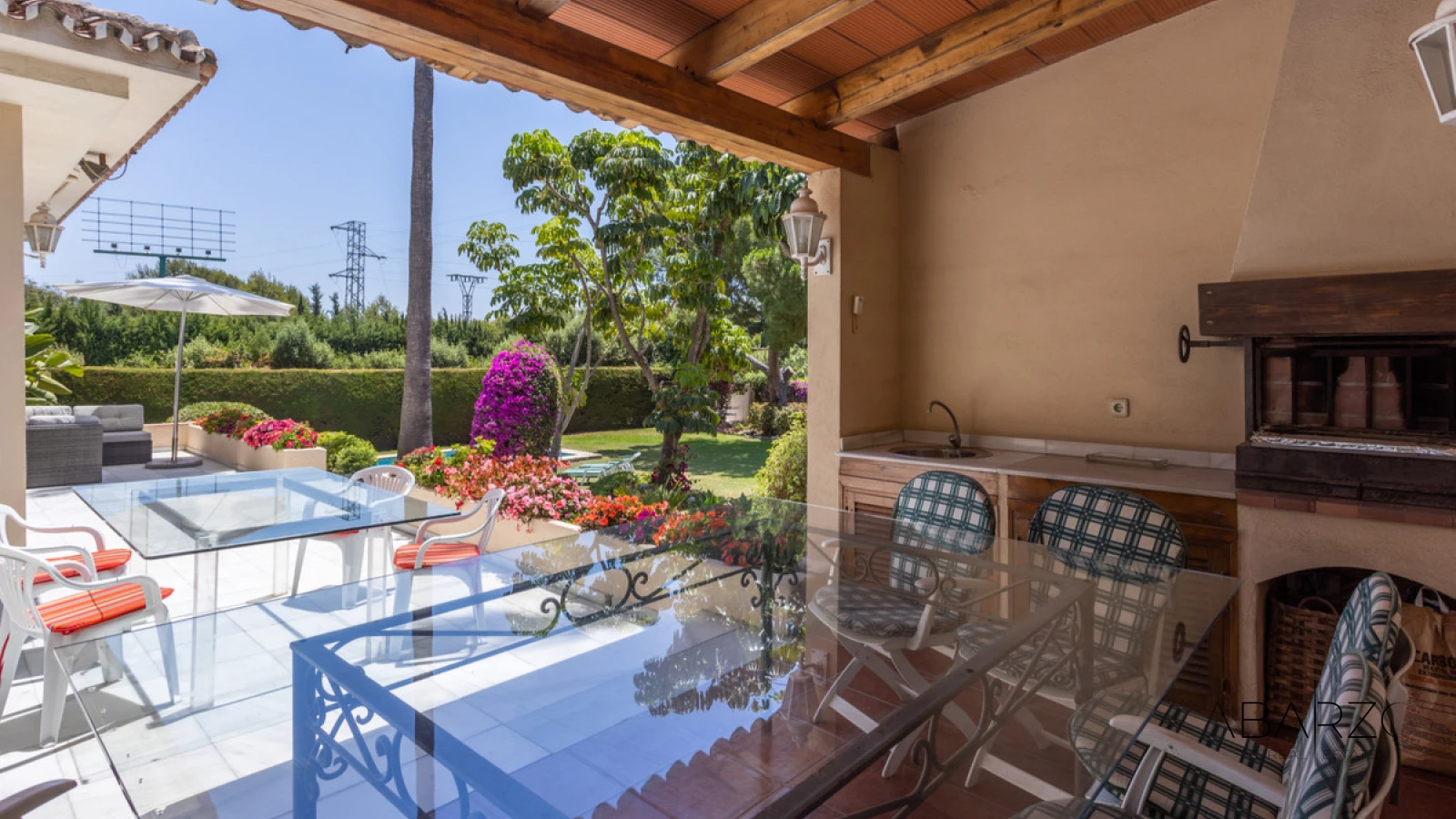 7 Bedroom Villa in Nagueles, Marbella Golden Mile with Pool and Garden — interior, Golden Mile, Marbella (19 of 47)