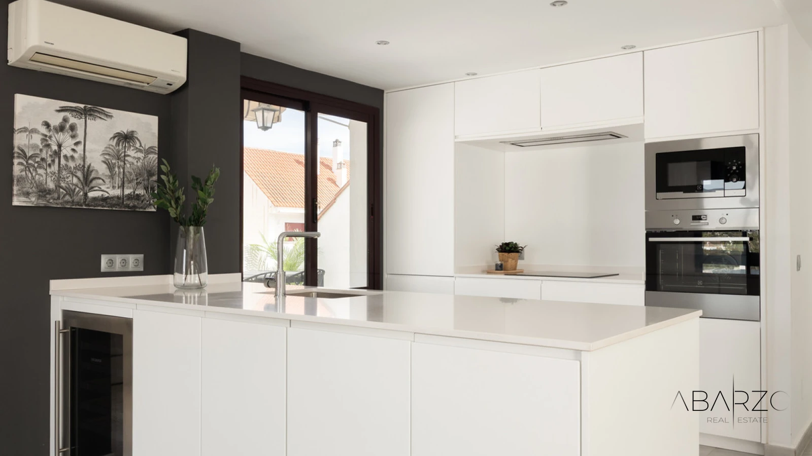 Stunning Duplex Penthouse in Nueva Andalucía with Sea Views and Terraces — interior, Nueva Andalucía, Marbella (5 of 26)