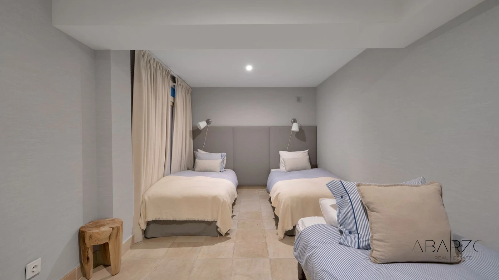 Villa adosada con piscina privada cerca de la playa y Puerto Banús — interior, Puerto Banús, Marbella (31 of 46)