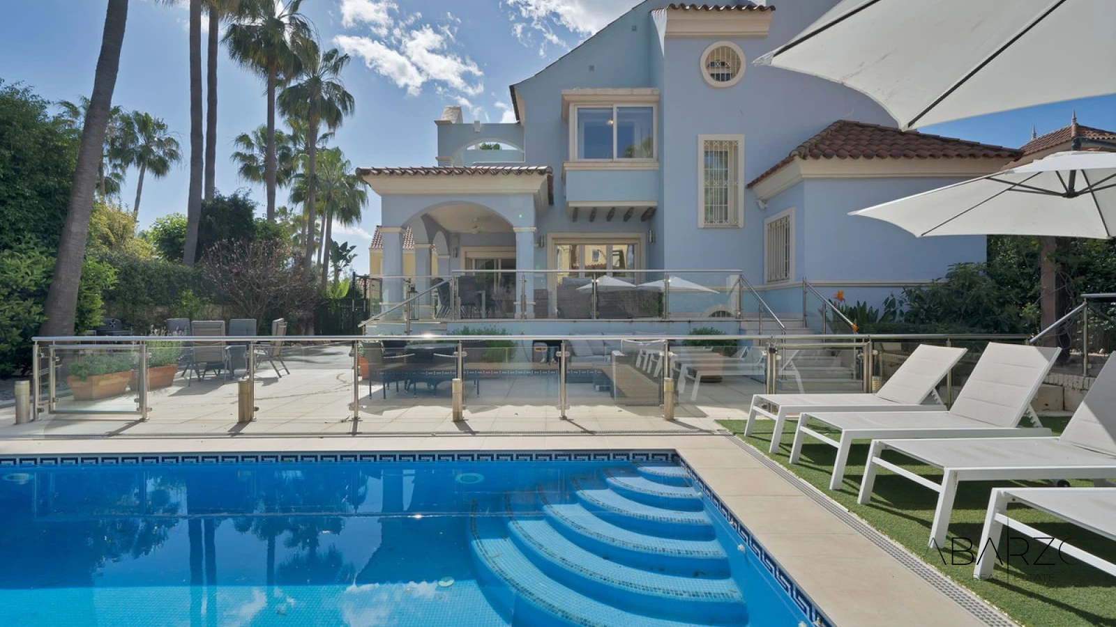 Villa adosada con piscina privada cerca de la playa y Puerto Banús — interior, Puerto Banús, Marbella (4 of 46)