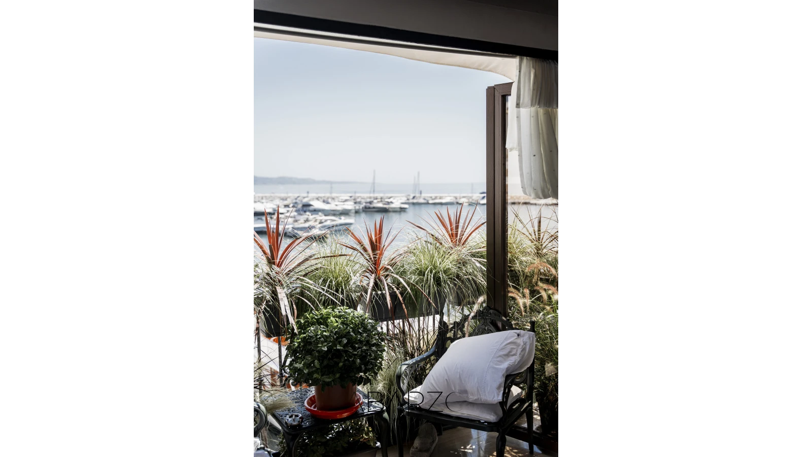 Дуплекс с видом на море и коммерческой лицензией в Пуэрто-Банусе — interior, Puerto Banús, Marbella (3 of 23)
