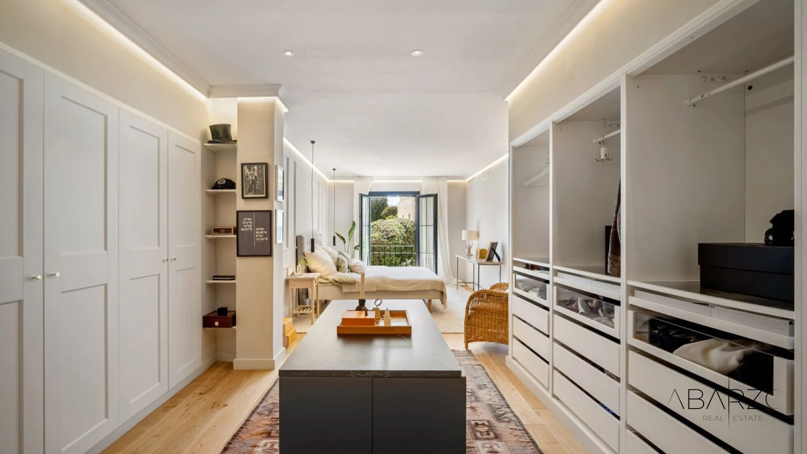 Andalusian Townhouse with Sea Views in The Golden Mile, Marbella — interior, Marbella Centro, Marbella (27 of 45)