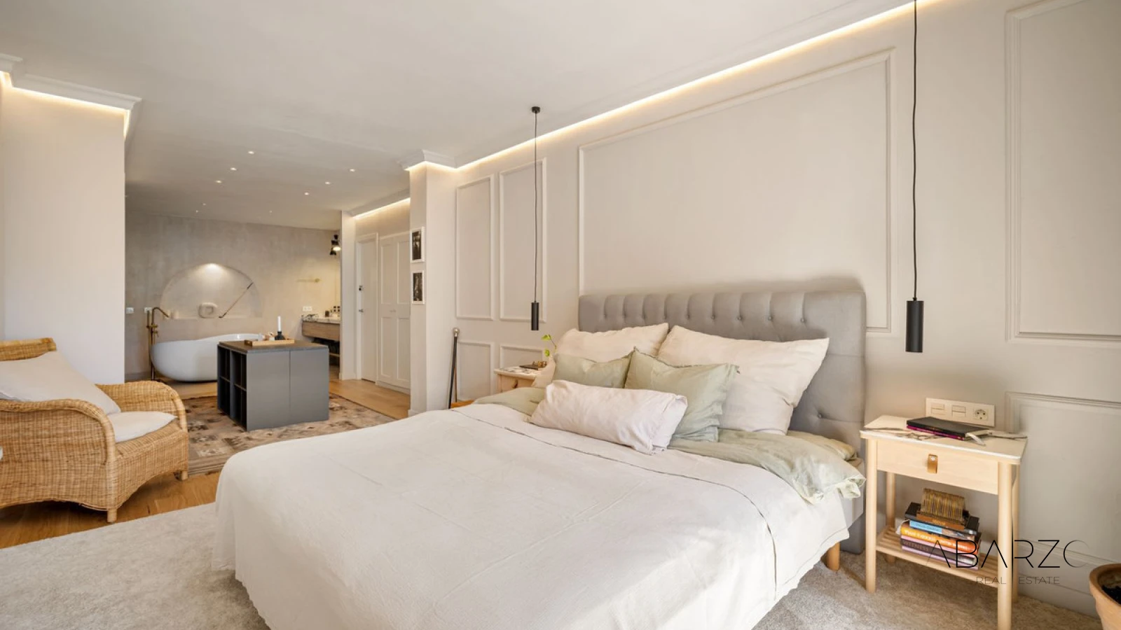Andalusian Townhouse with Sea Views in The Golden Mile, Marbella — interior, Marbella Centro, Marbella (32 of 45)