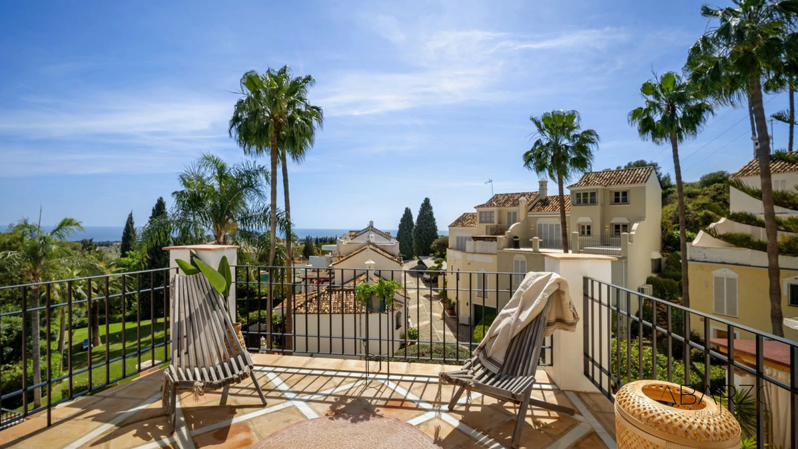 Andalusian Townhouse with Sea Views in The Golden Mile, Marbella — interior, Marbella Centro, Marbella (2 of 45)