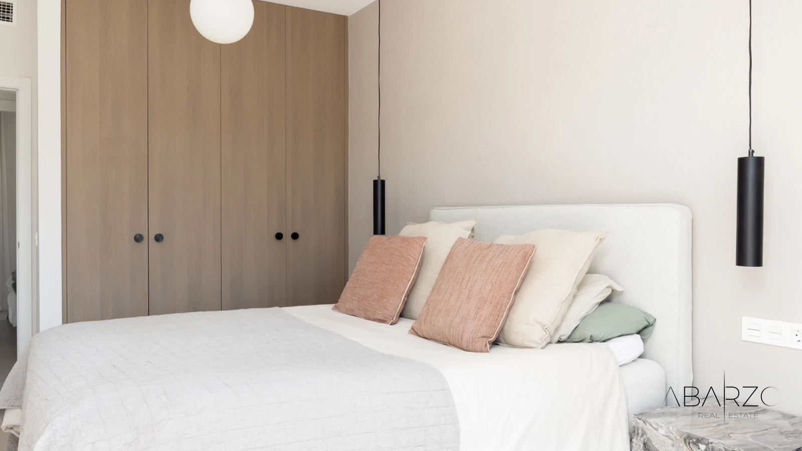 Duplex Apartment with Terrace and Rooftop Solarium in Golf Valley, Nueva Andalucía — interior, Nueva Andalucía, Marbella (10 of 26)
