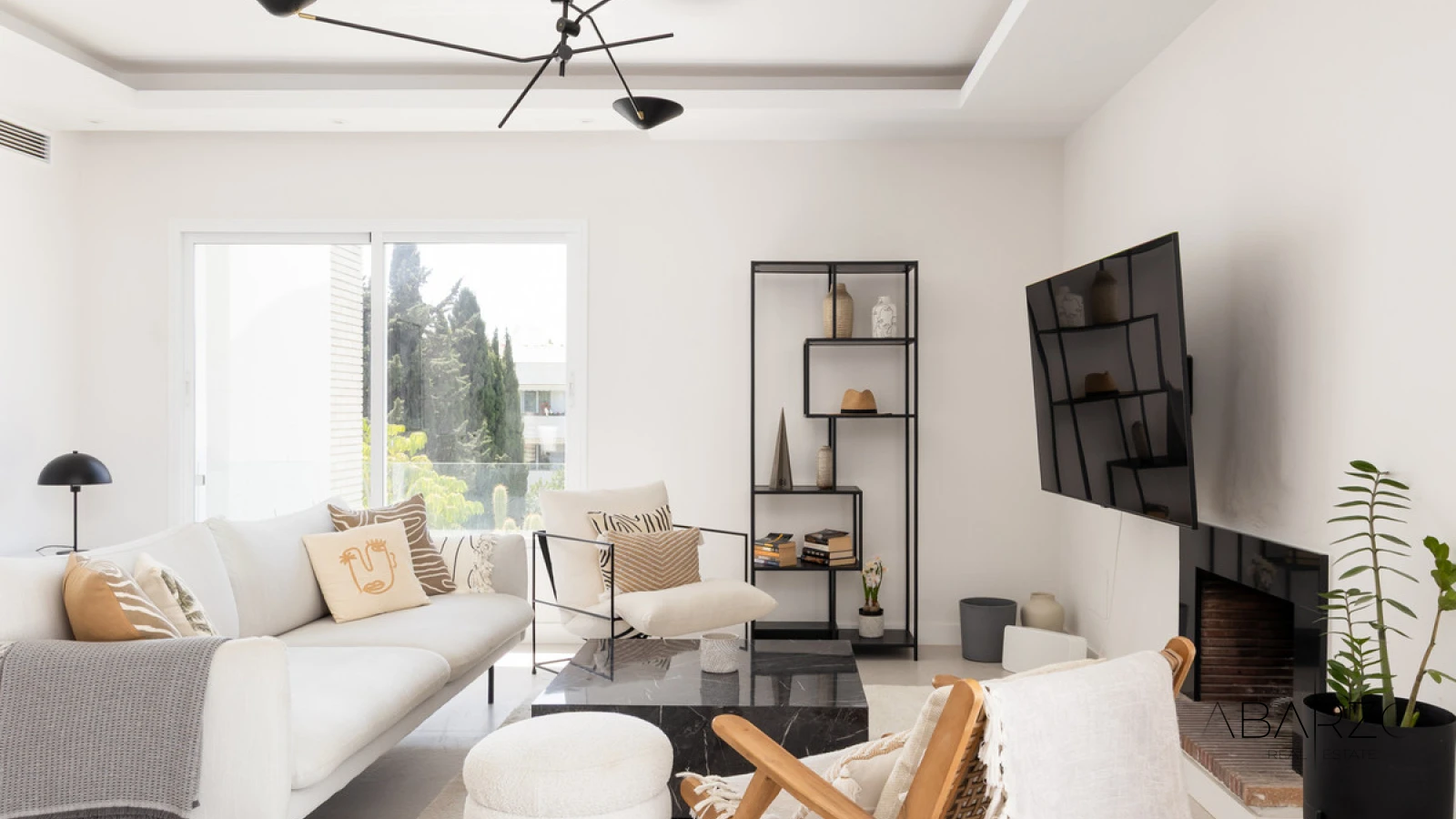 Duplex Apartment with Terrace and Rooftop Solarium in Golf Valley, Nueva Andalucía — interior, Nueva Andalucía, Marbella (2 of 26)