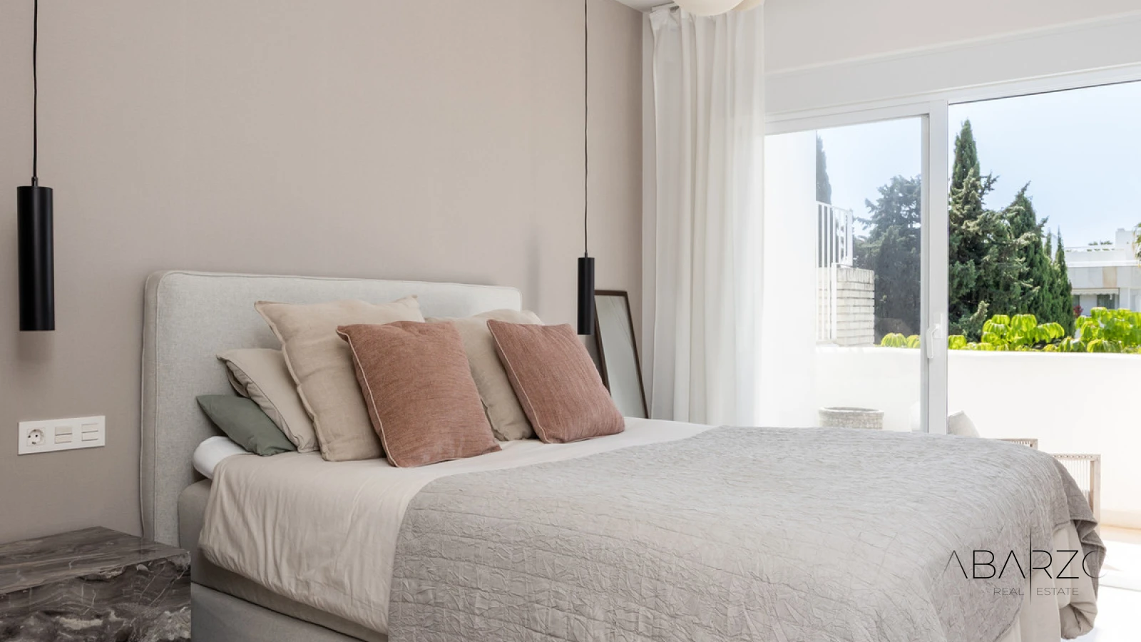 Duplex Apartment with Terrace and Rooftop Solarium in Golf Valley, Nueva Andalucía — interior, Nueva Andalucía, Marbella (9 of 26)