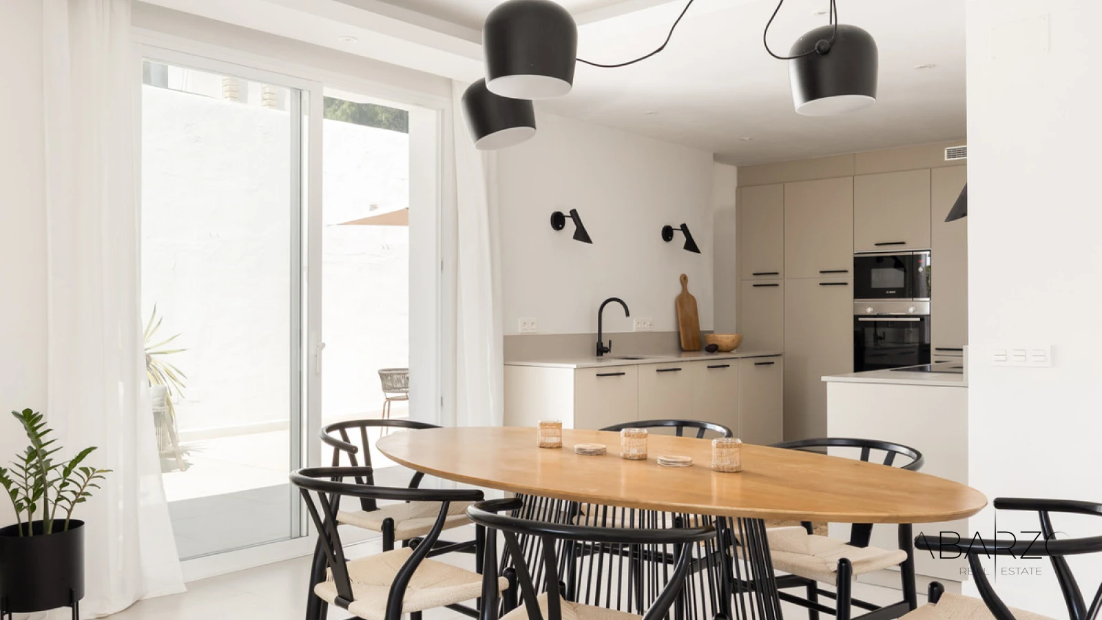 Duplex Apartment with Terrace and Rooftop Solarium in Golf Valley, Nueva Andalucía — interior, Nueva Andalucía, Marbella (5 of 26)