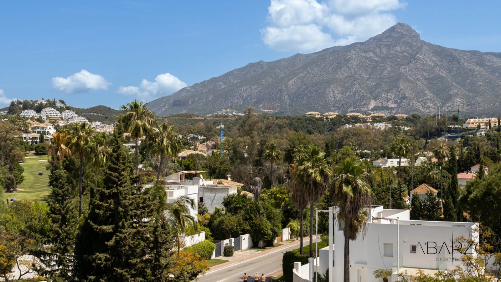 Duplex Apartment with Terrace and Rooftop Solarium in Golf Valley, Nueva Andalucía — interior, Nueva Andalucía, Marbella (23 of 26)